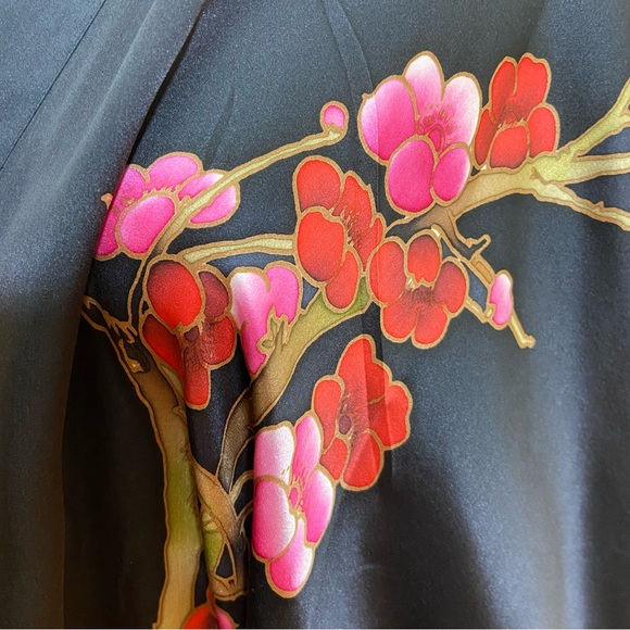 Old Shanghai Cherry Blossom Black Silk Kimono Floral Robe O/S - Picture 4 of 13